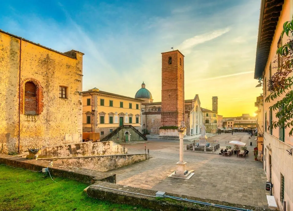 -Residenza Stagio Stagi- Pietrasanta Center - Free Wifi - Ac Apartment