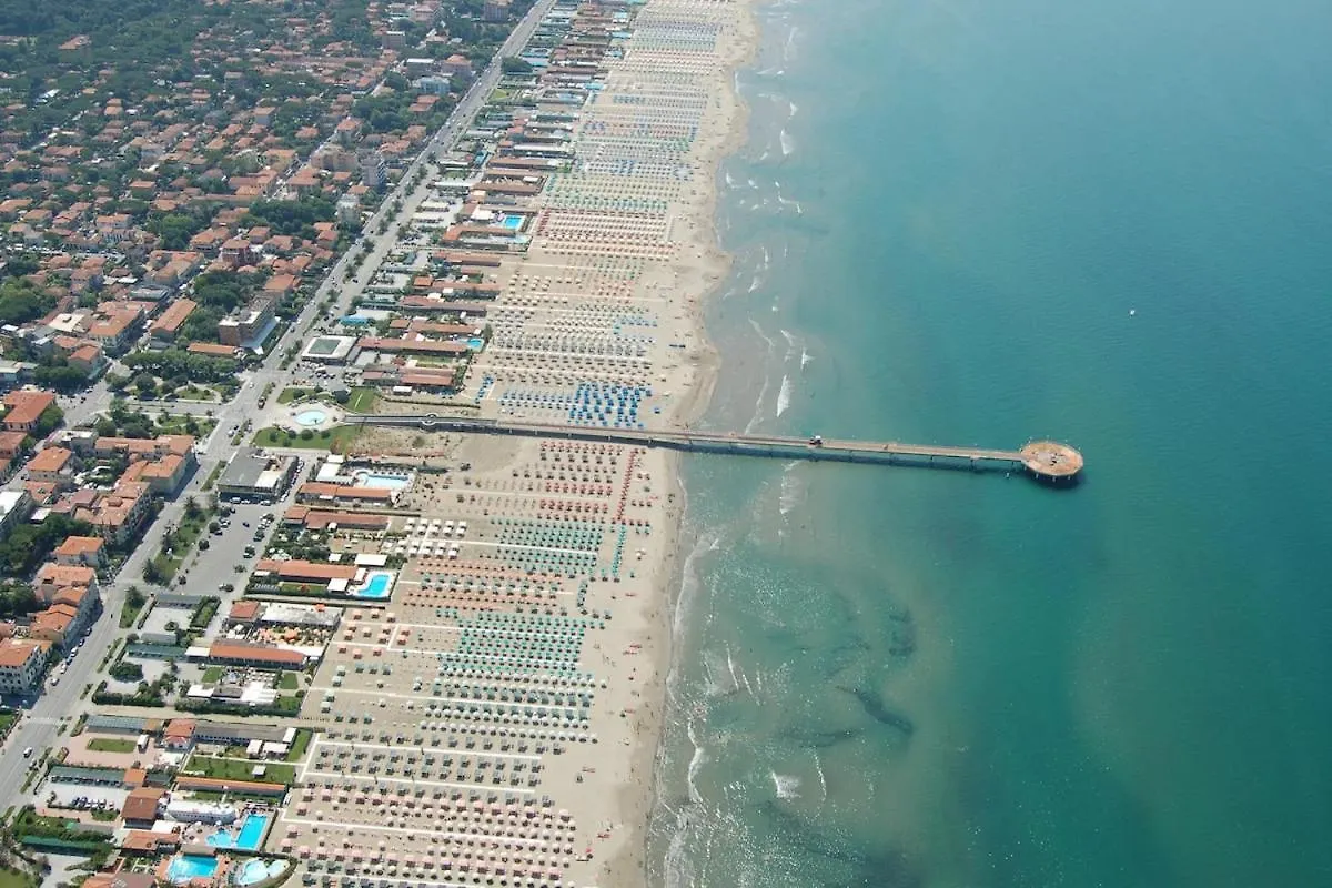 -Residenza Stagio Stagi- Pietrasanta Center - Free Wifi - Ac Apartment